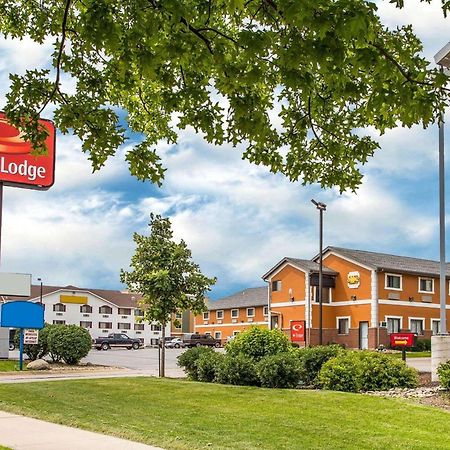 Econo Lodge Cedar Rapids Buitenkant foto