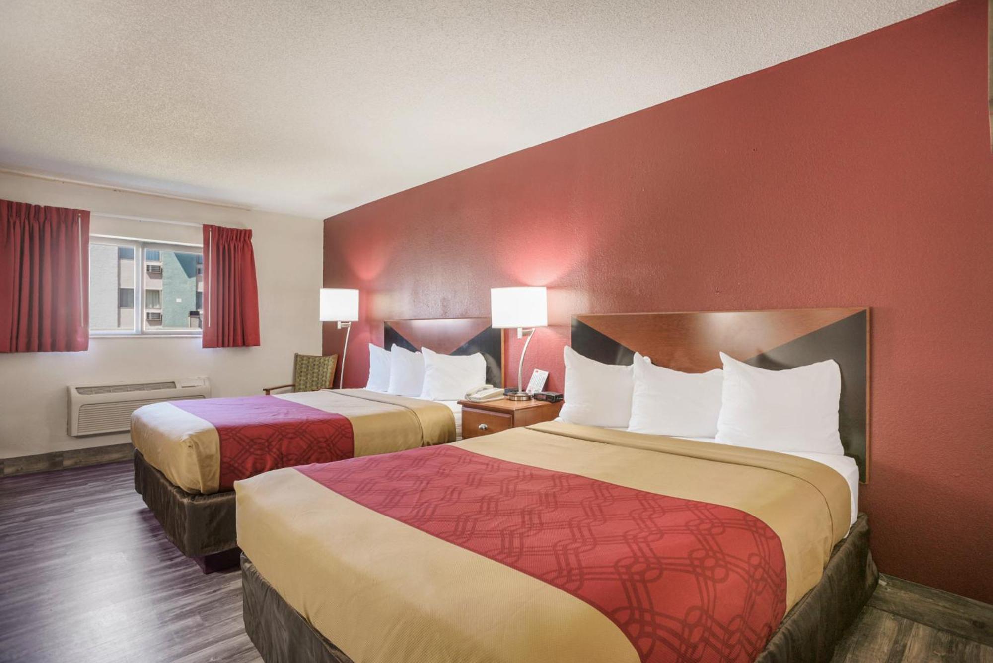Econo Lodge Cedar Rapids Kamer foto